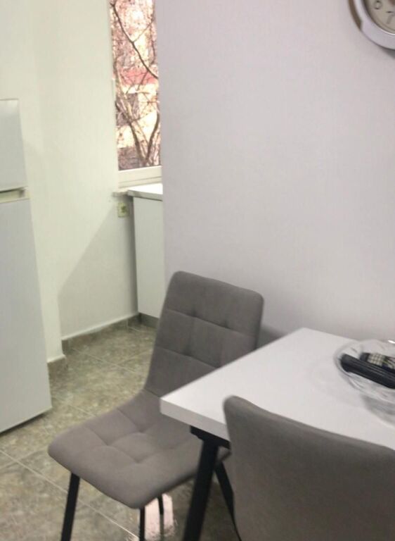 Apartament 2+1, Rruga e Dibres!