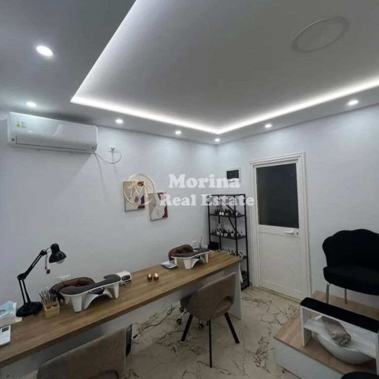 Sale | Business Premises | 21 December | 5200 €