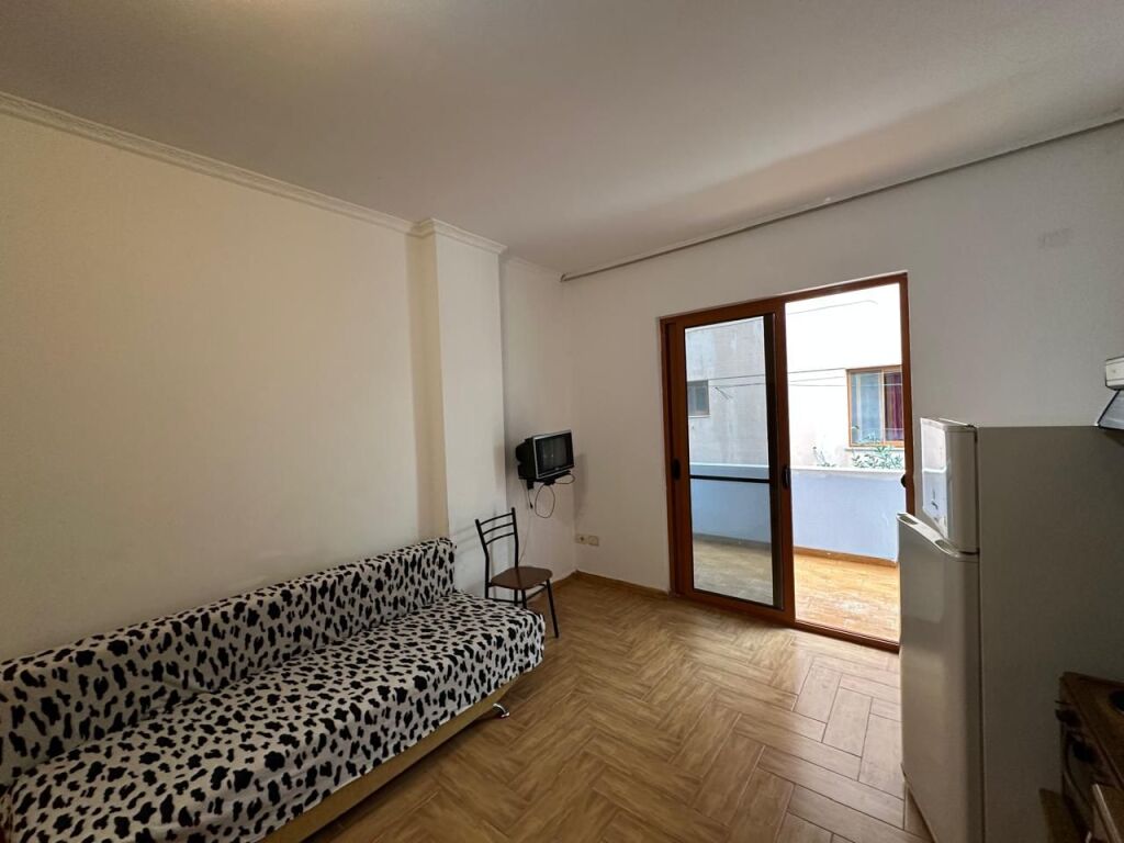 Apartament 1+1 në shitje – Golem