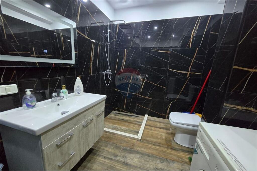 🌊 Apartment 1+1 for sale – Lungomare, Vlora