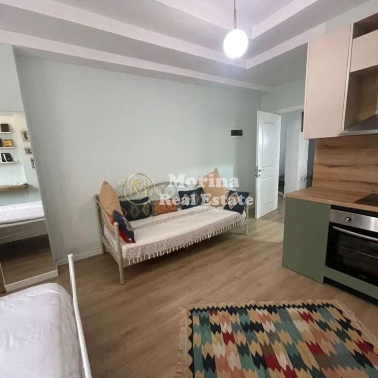 Qera | Garsoniere | Shkolla e Bashkuar | 500 €/muaj