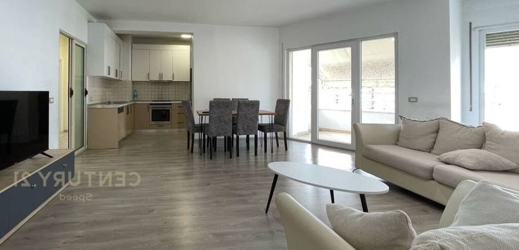 Appartamento 3+1+2 in affitto Astir