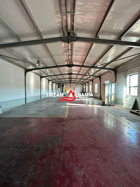 Godine 3 kateshe kapanon ne shitje ne Vore prane Autostrades Tirane-Durres (ID 4181071 ).