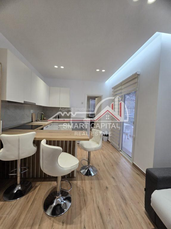 SHITET KATI I 2-TE I NJE NDERTESE PRIVATE VLORE!