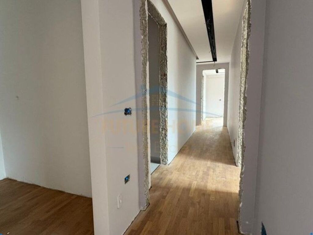 In vendita, Attico 3+1+3 Posti Auto, Green Terrace, Lago Secco