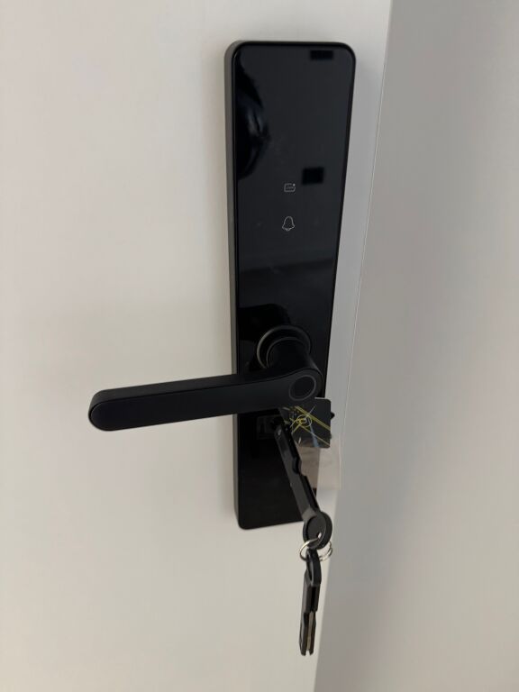 5 AIRBNB PER QERA BLLOK