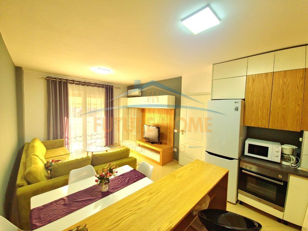 Affitto, Appartamento 2+1, Via 5 Maggio