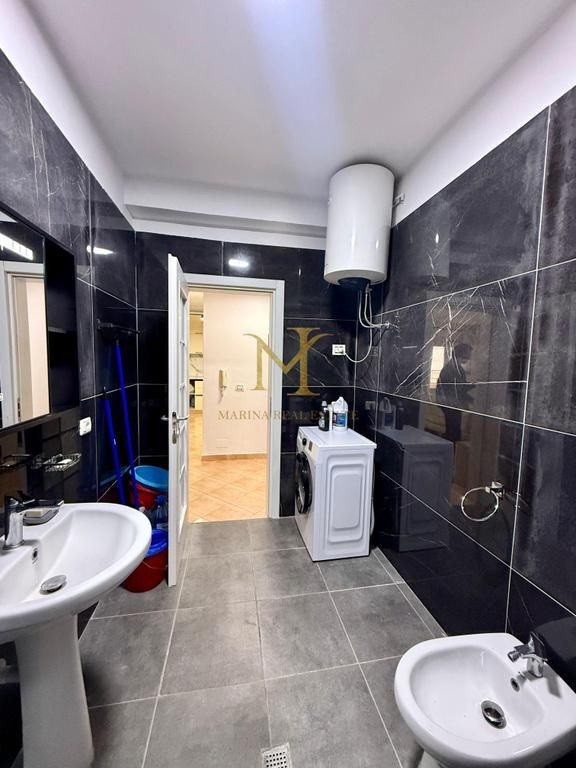 JEPET ME QERA APARTAMENT 1+1 NE PLAZH HEKURUDHA , DURRES !!