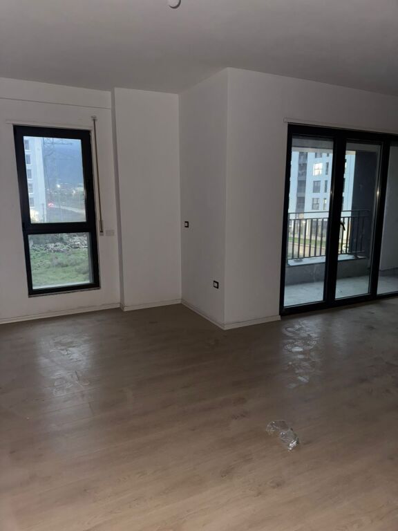 AP FOR SALE WITH REGULAR FLOOR PLAN