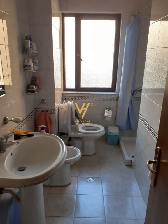 AFFITTASI APPARTAMENTO 1+1+BLK IN AFFITTO A KOMUNA E PARISIT 450 EURO