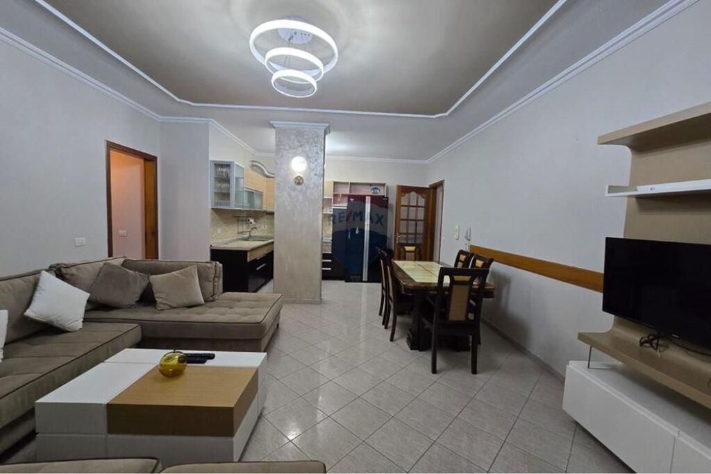 We offer for rent a 2+1 apartment on Kavaja street Opposite Delijorgji