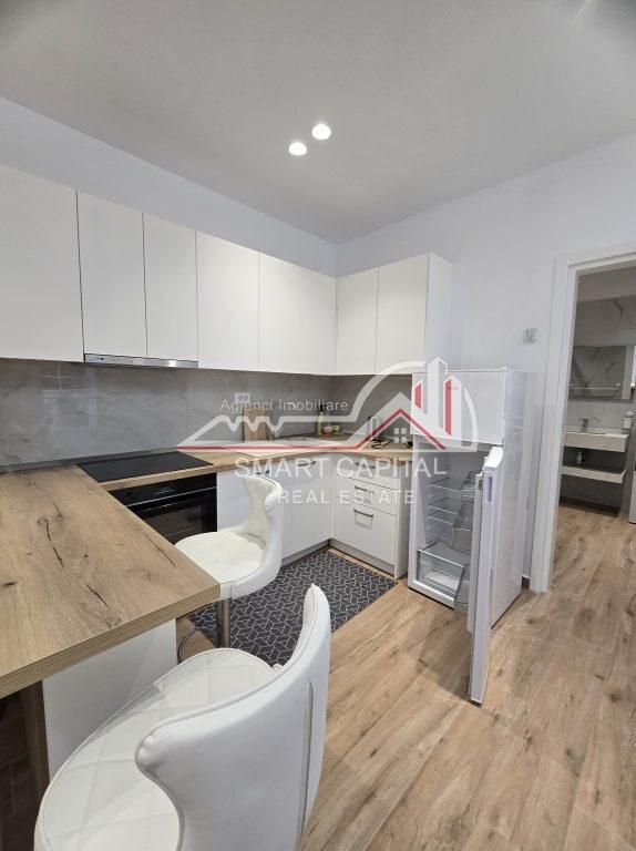 SHITET KATI I 2-TE I NJE NDERTESE PRIVATE VLORE!