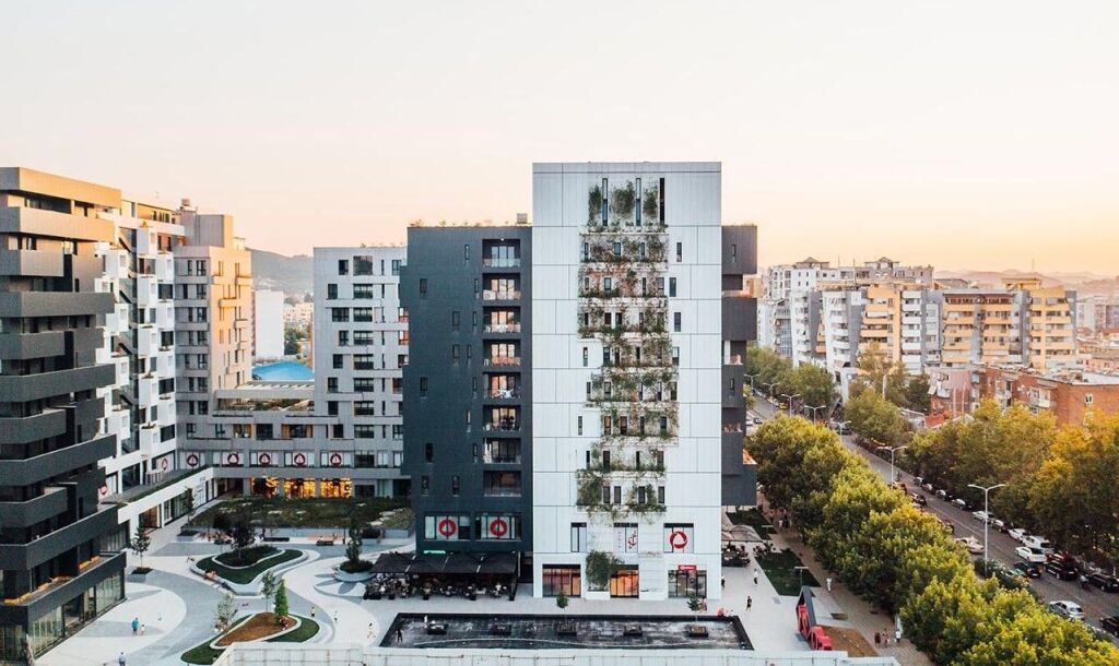 🏢 APPARTAMENTO 3+1 + 2 POSTI AUTO IN VENDITA – Square 21