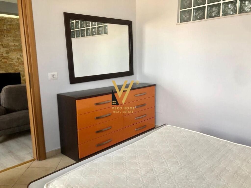 APPARTAMENTO 2+1 IN AFFITTO A GLOBE, VIA KAVAJES 650 EURO