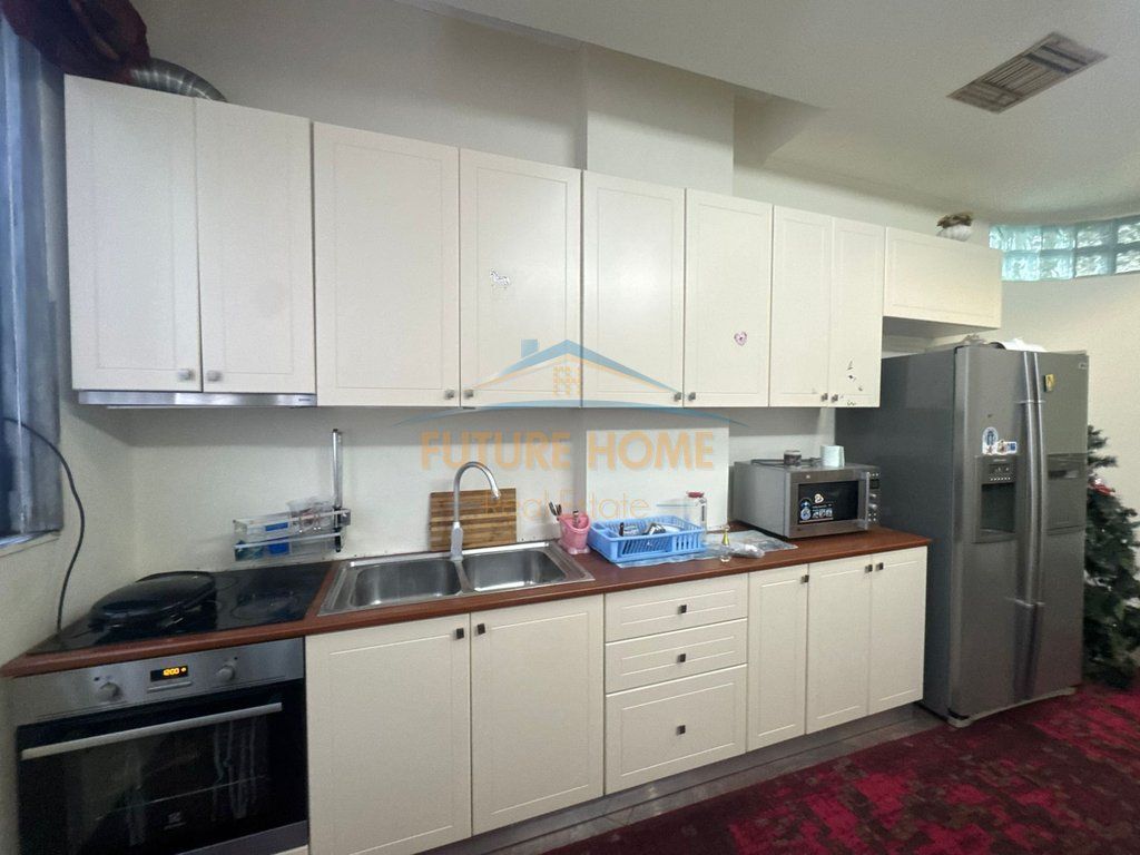 Qera, Apartament 2+1+2 , Zogu i Zi, Tiranë