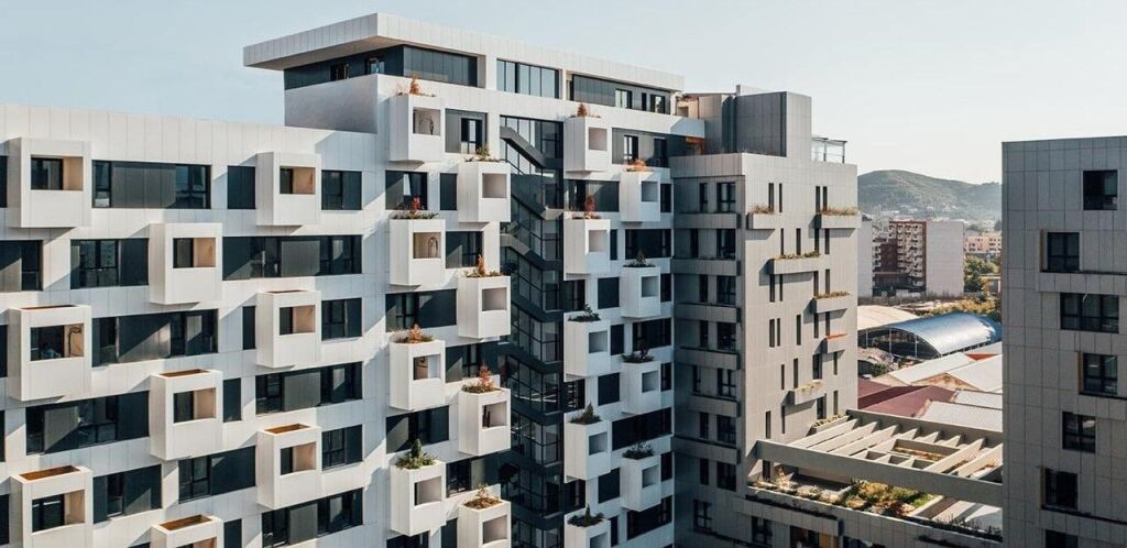 🏢 APPARTAMENTO 3+1 + 2 POSTI AUTO IN VENDITA – Square 21