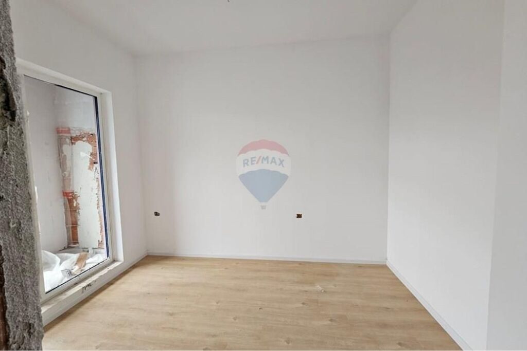 Apartament - Për Shitje - Kompleksi Mangalem, Tiranë