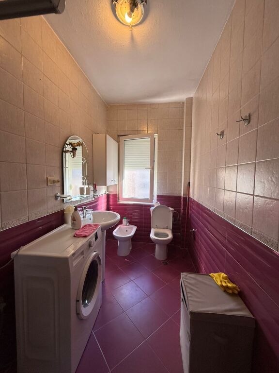 Apartament 2+1+2 me qera ne Bllok