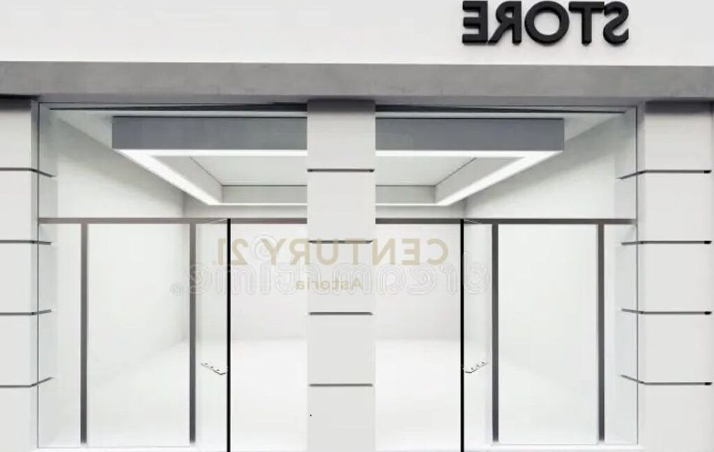 Ambient komercial ne shitje buze rruge ne Fresk