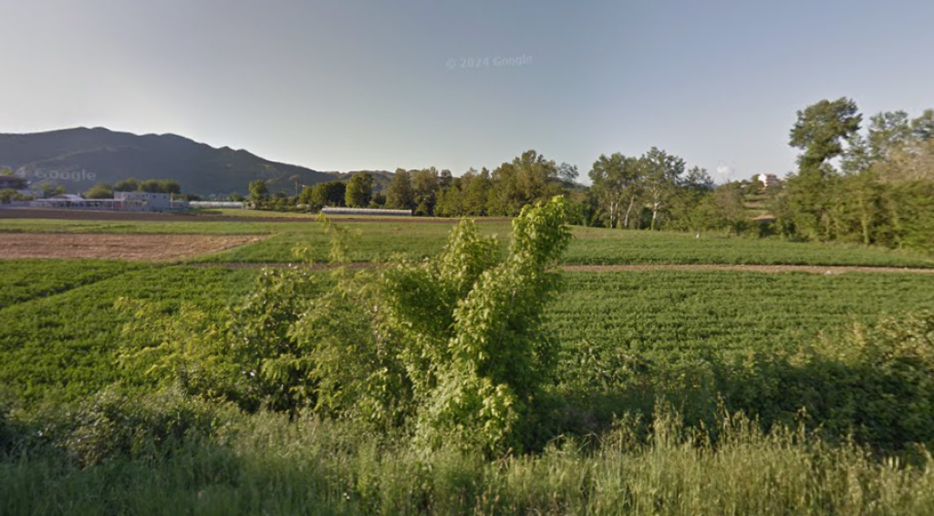 Land for sale near the Tirana-Durres highway