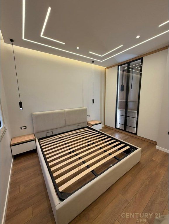 Apartament 2+1 me qira tek Kodra e Priftit pranë Venue !