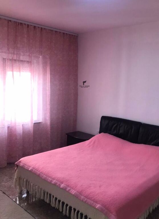 APARTAMENT ME QERA 2+1 RRUGA E DIBRES 55.000 LEKE