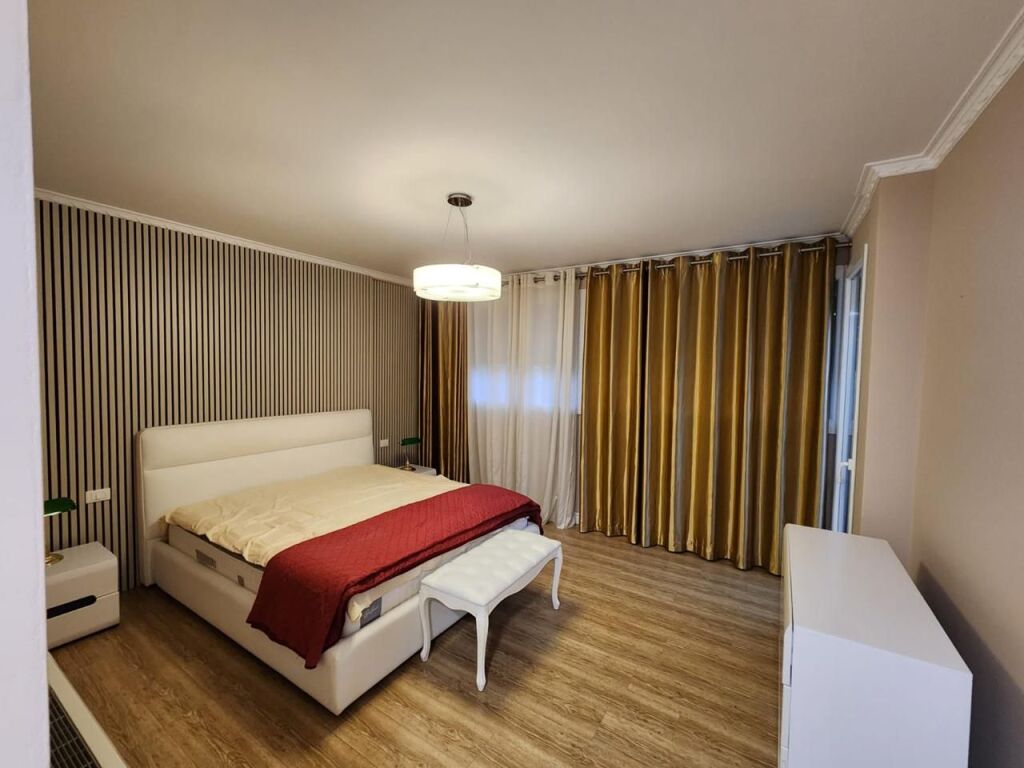 📌Villa su 2 Piani in Affitto vicino a Tirana East Gate (TEG)