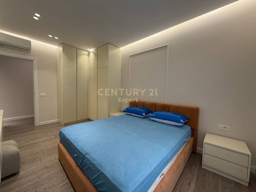 APARTMENT 2+1 WITH PARKING SPACE FOR RENT IN ROSE GARDEN!