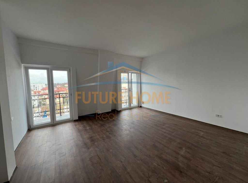 Apartment 2+1+2 for sale, Porta Tirana e Re, Sauk