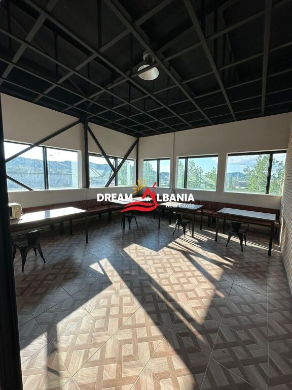 Godine 3 kateshe kapanon ne shitje ne Vore prane Autostrades Tirane-Durres (ID 4181071 ).