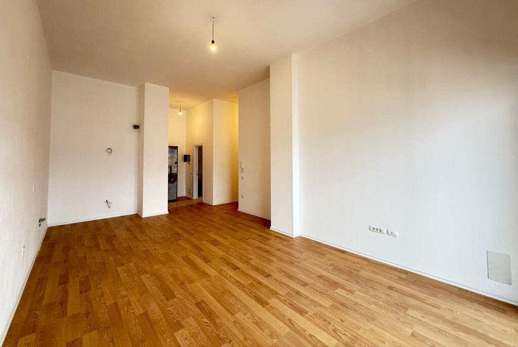 🏙️ SHITET PENTHOUSE 3+1+2 – QENDËR, TIRANË