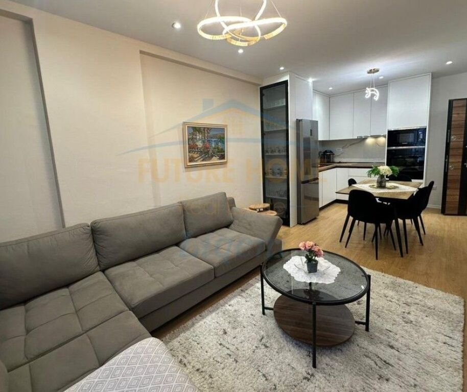 Rent, Apartment 2+1+2 Parking Spaces, Univers City, QTU.