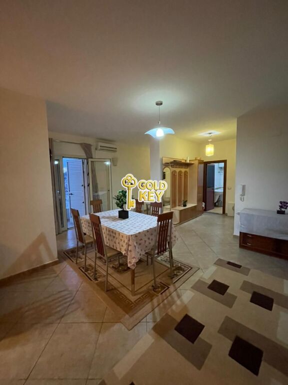 🏡 APARTAMENT ME QERA 2+1+2+VERAND+TARRAC PRANVERA DURRES