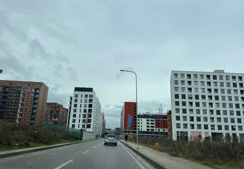 AP FOR SALE WITH REGULAR FLOOR PLAN