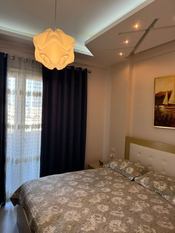 🏡 Apartment 1+1 FOR SALE 📍 At Komuna e Parisit, near Kristal Center💶 Price: 215,000 €