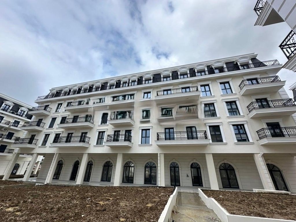 APARTMENT 1+1 FOR SALE AT PORTA TIRANA E RE! 136,000 €