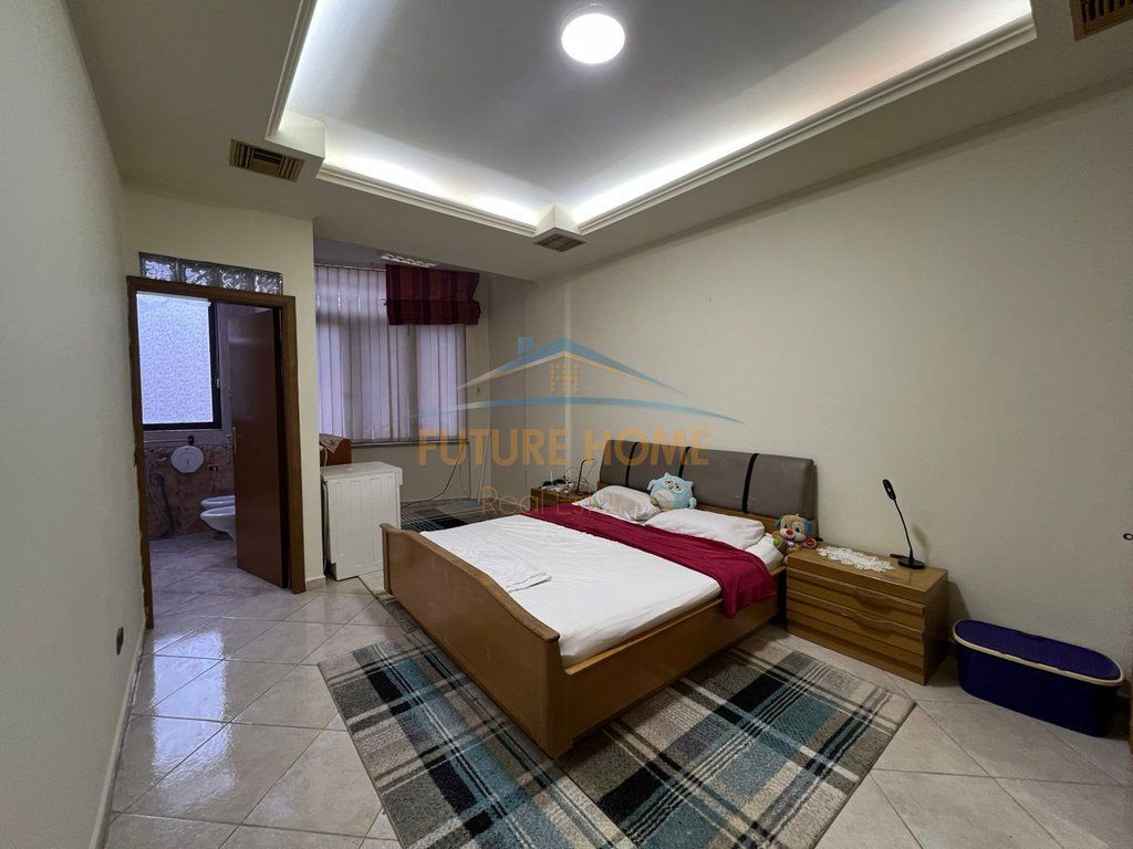 Qera, Apartament 2+1+2 , Zogu i Zi, Tiranë
