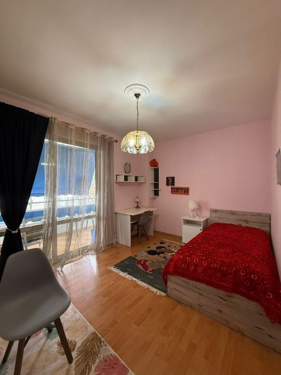 Apartament 2+1+2 me qera tek Kodra e Diellit