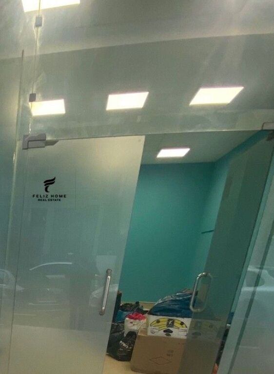 SHOP FOR RENT 64 M2 BUILDING WITH ARROW 70,000 LEKE