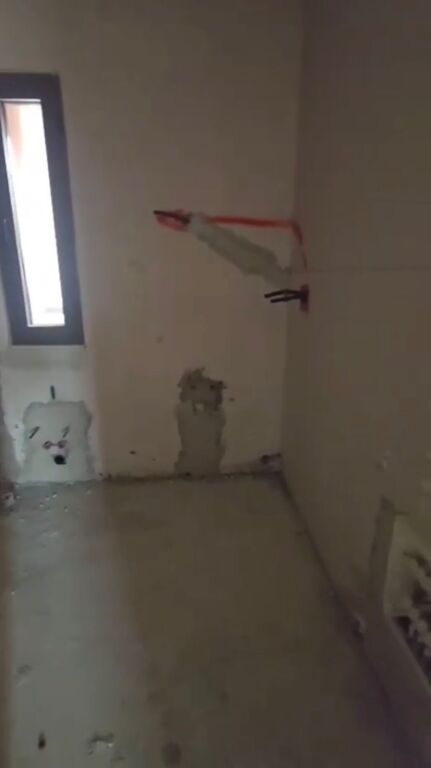 Shitet Apartament 1+1