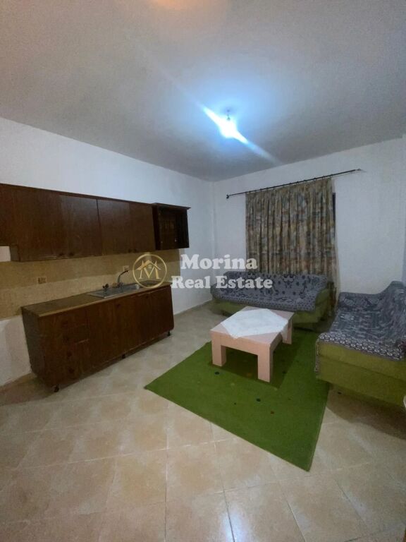 Affitto | Appartamento 2 + 1 | Allias | 400 €/mese