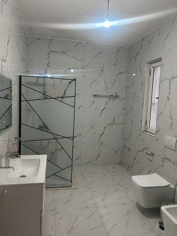 Casa 2+1+Parcheggio In Affitto vicino al Nuovo Terminal, Tirana 450 €/mese