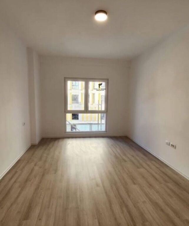 ZYRE ME QERA 100 M2 ZOGU ZI 100.000 LEKE