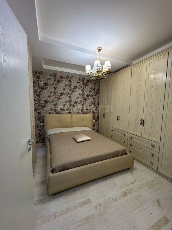 Apartament 2+1 me qira tek Kompleksi Magnet – 21 Dhjetori Çmimi: 650€ / Muaj