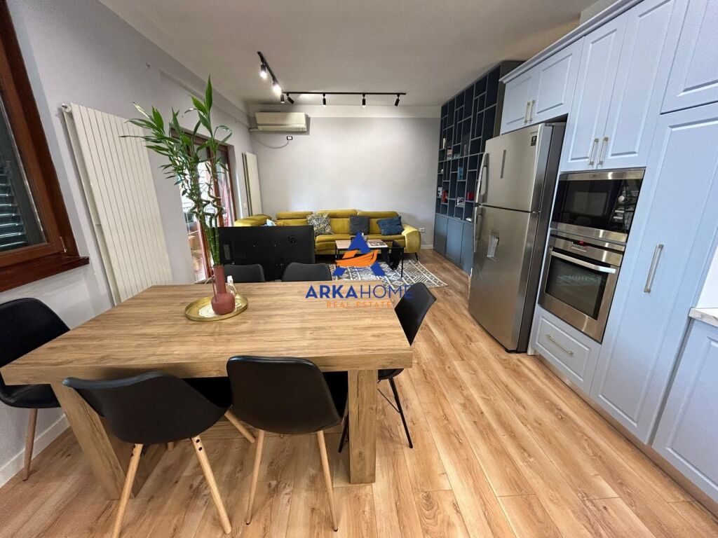 APARTMENT FOR RENT 1+1+BALCONY "TELEFERIKUT STREET, FRESK" 450 EURO