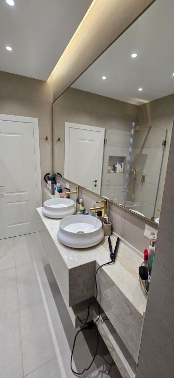 Jepet me qera 1+1 Kinostudio