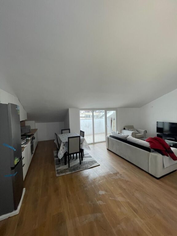 Apartament 2+1 per shitje ne Fresk!