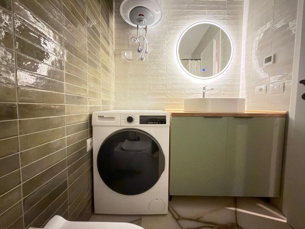 Monolocale con ascensore 500 euro in affitto a Rr.Elbasanit