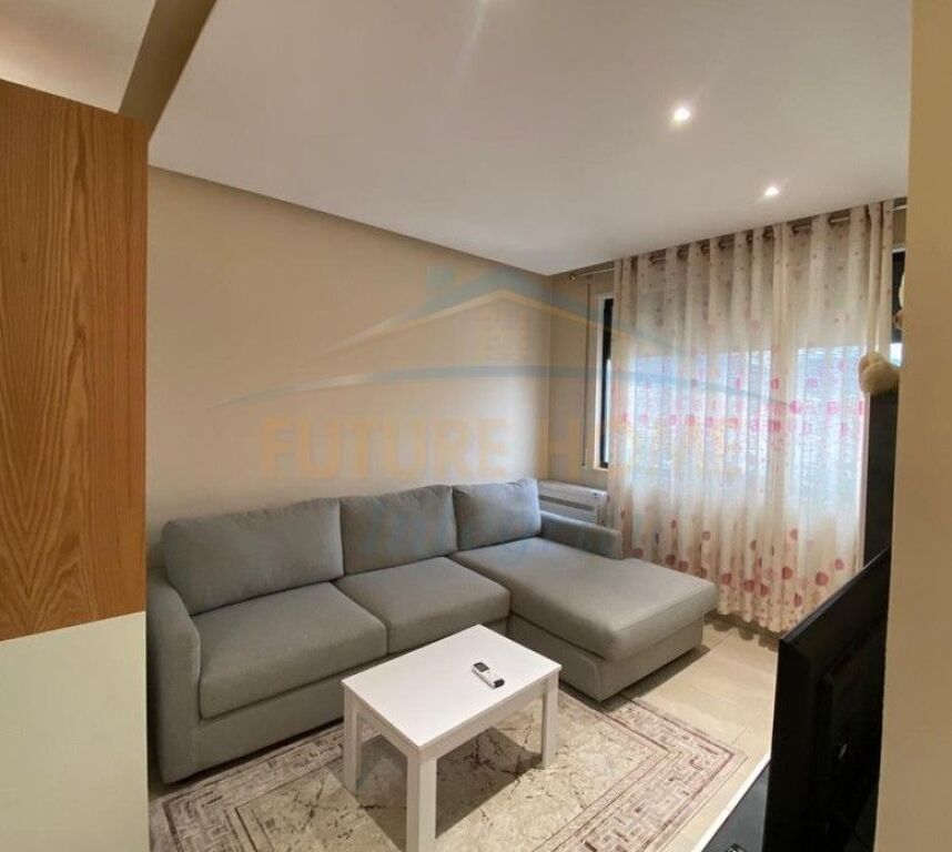 For Rent. 1+1 Apartment, Former Customs, Near Buzi Store, Tirana