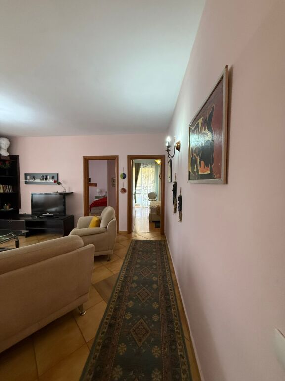 🏡 Jepet me qira Apartament 2+1+2 – Kodra e Diellit Te Eleonora